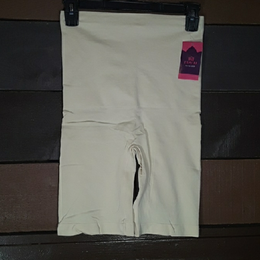 NWT SHAPERMINT Empetua Multiple sizes High Waisted Beige Shaper Short